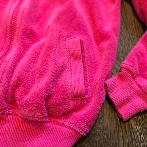 3 for $15 • Hello Kitty top size 4T - Picture 6 of 7